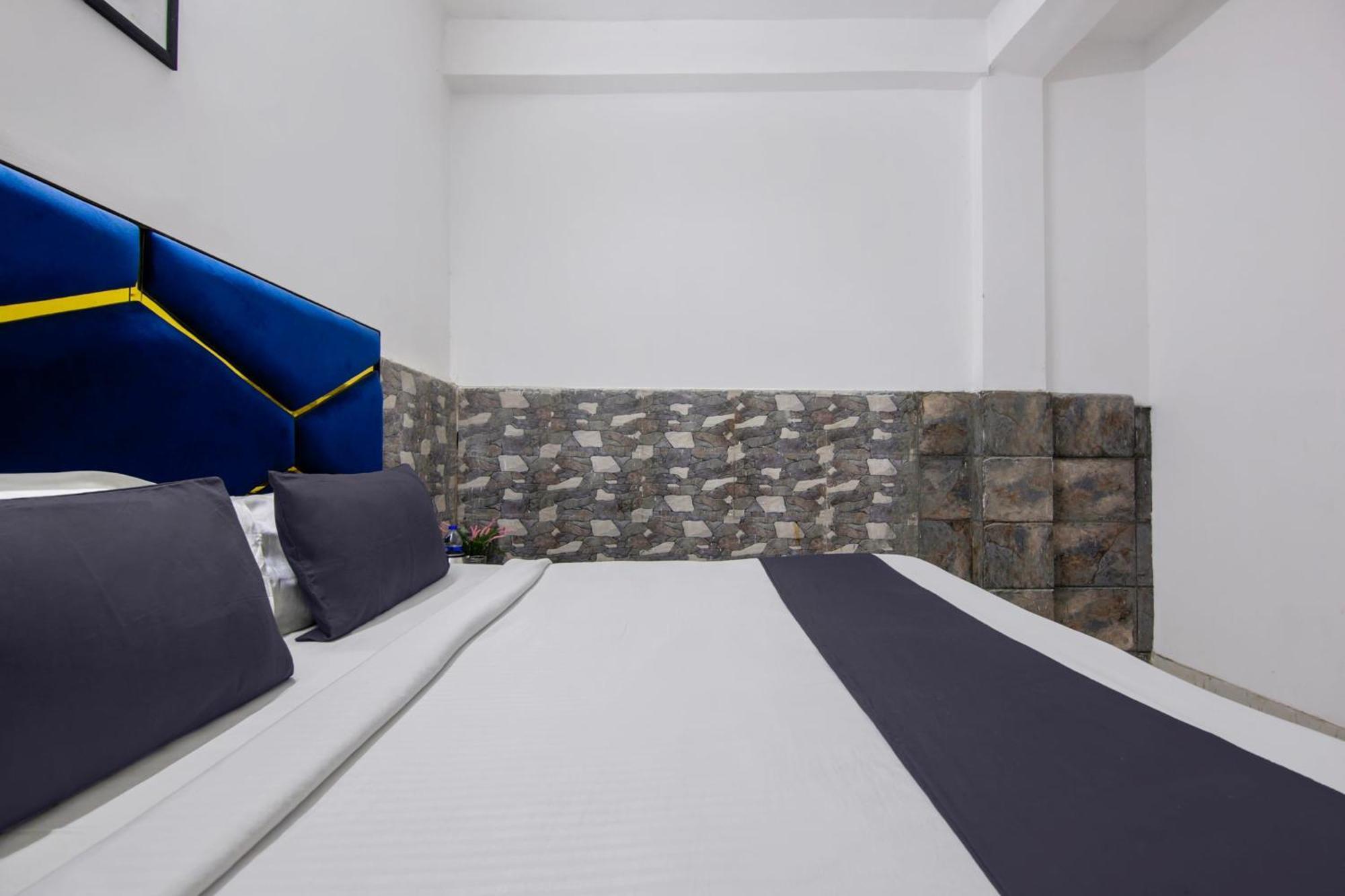 O Happy Residency Hotel