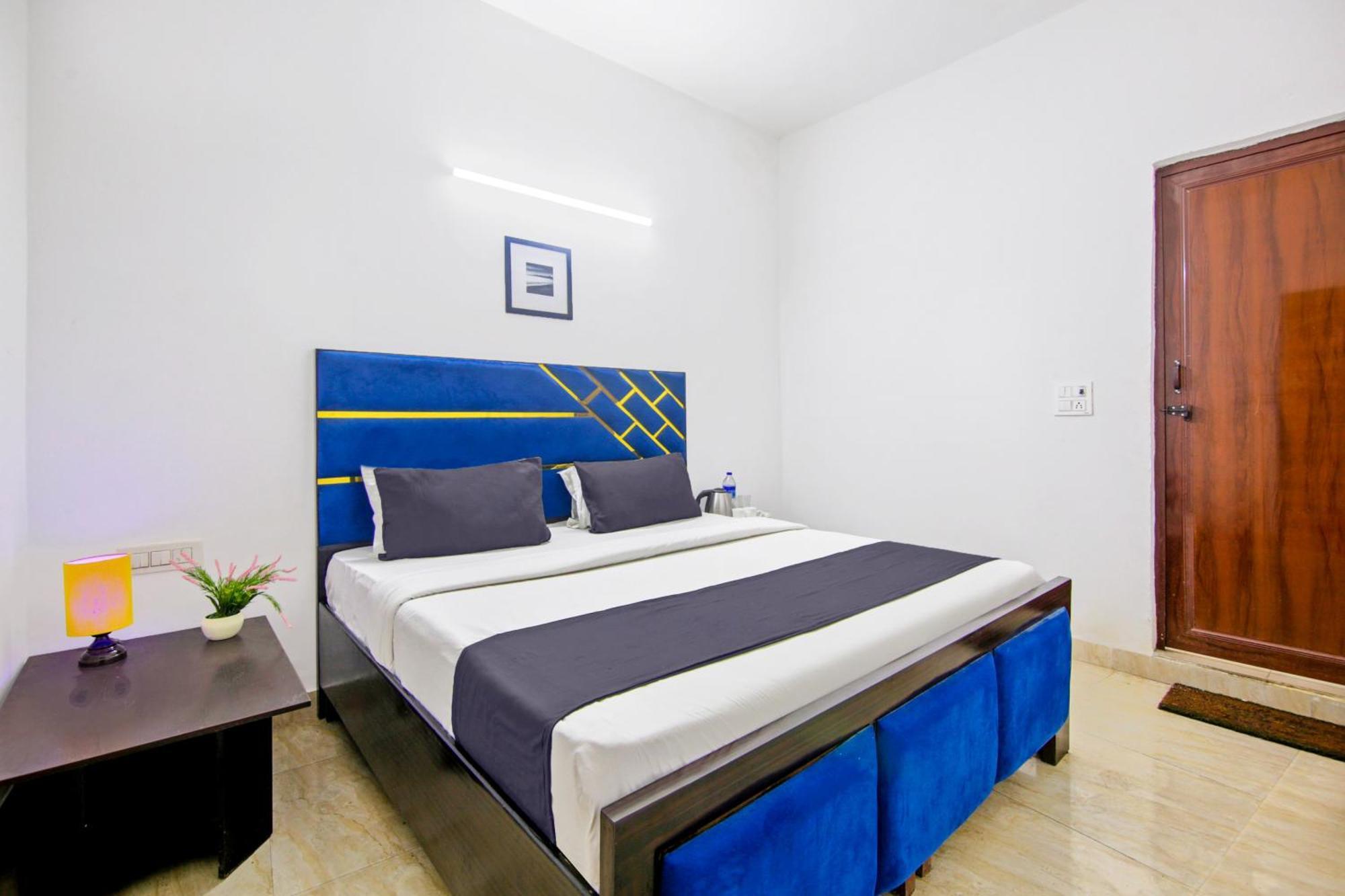 Hotel O Happy Residency New Delhi